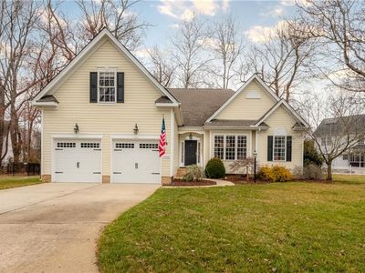 13152 Foxchase Ct, Carrollton, VA, 23314