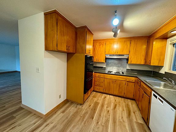 4th image of 3612 Palatine Ave N APT 4