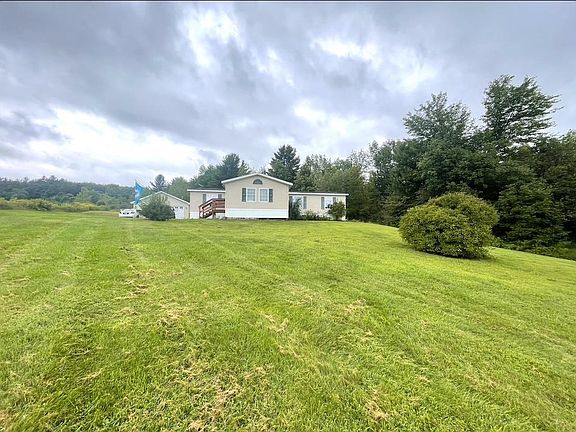4th image of 117 Berkshire Estates