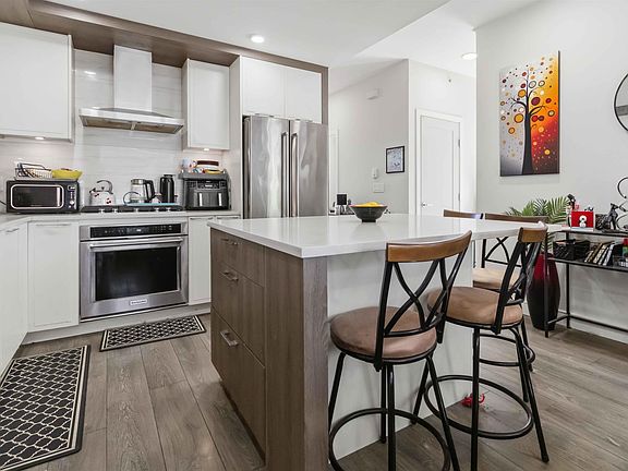 4th image of 8447 115th St #8