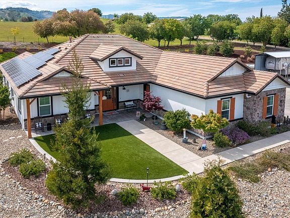 5th image of 7689 Olivas Lane