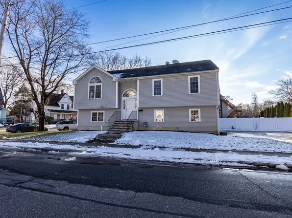 2 Linden St, Hudson, MA 01749