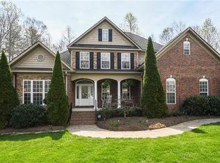 614 Old Hollow Ct, Clover, SC 29710