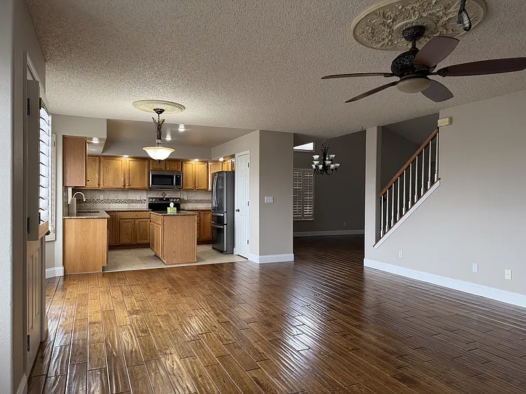 4989 Cherry Springs Dr — Photo 6