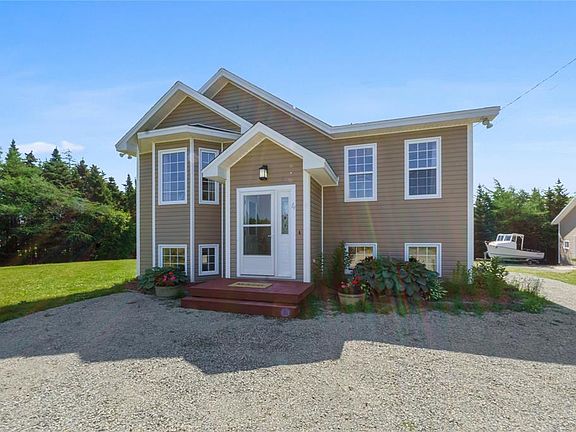 2nd image of 4 Madeline's Ridge