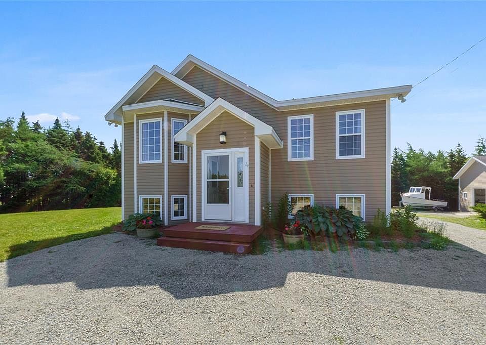 1st image of 4 Madeline's Ridge