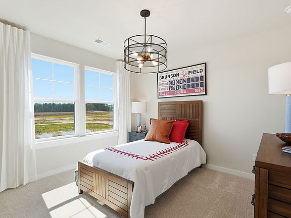 7th image of this home