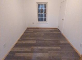 253 Main St #4, Poultney, VT 05764