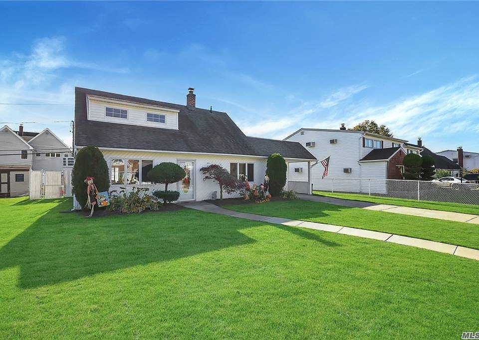 1st image of 42 Cliff Ln