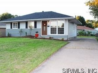 2805 Dogwood Dr, Granite City, IL 62040