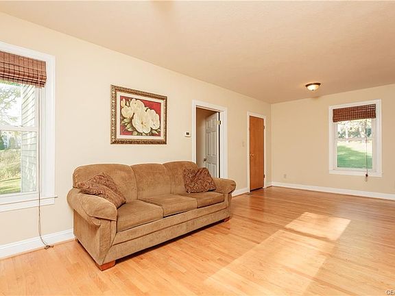 4th image of 4707 Grandview Park