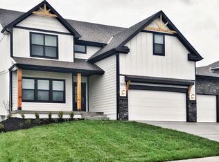 Magnolia Plan, Falcon Lakes, Basehor, KS 66007