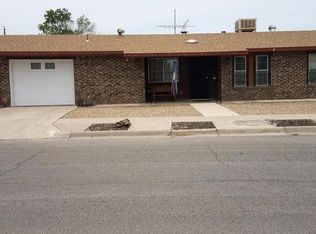 700 Manor Way, Las Cruces, NM 88005