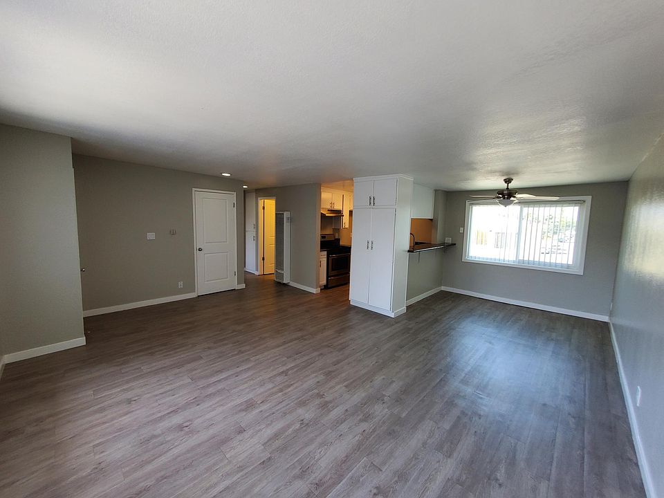 1st image of 4512 W 153rd St