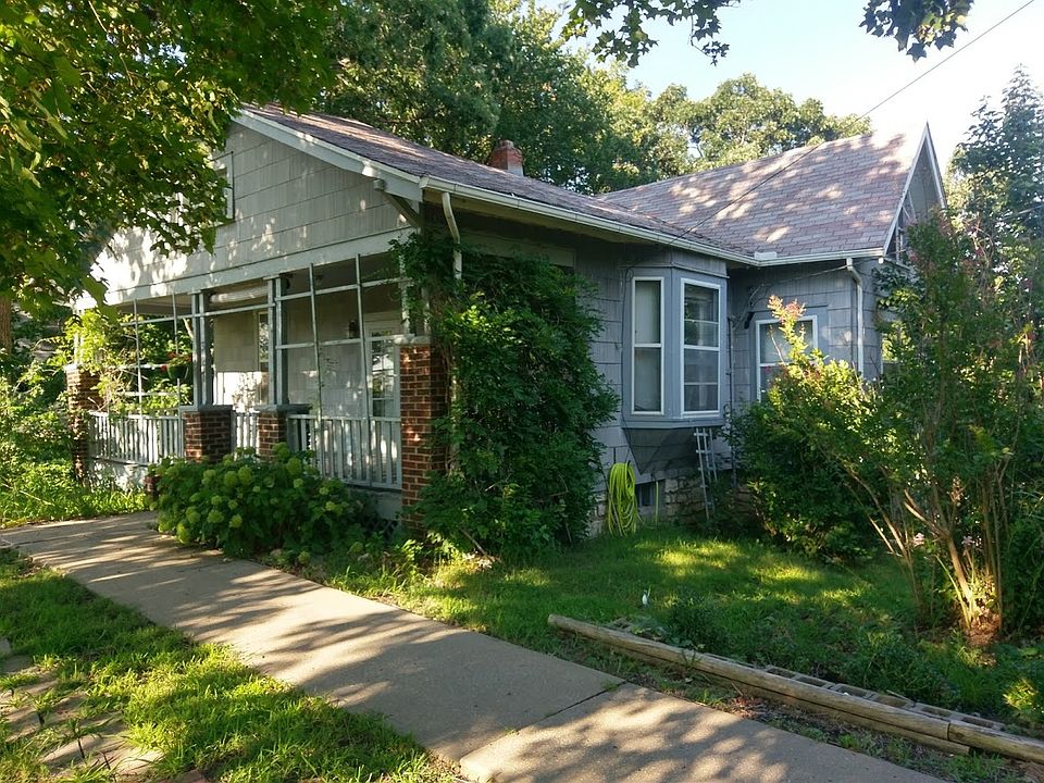 1st image of 327 N 38th St
