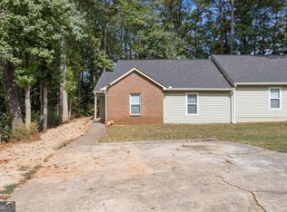 5452 Glen Haven Dr, Atlanta, GA 30349