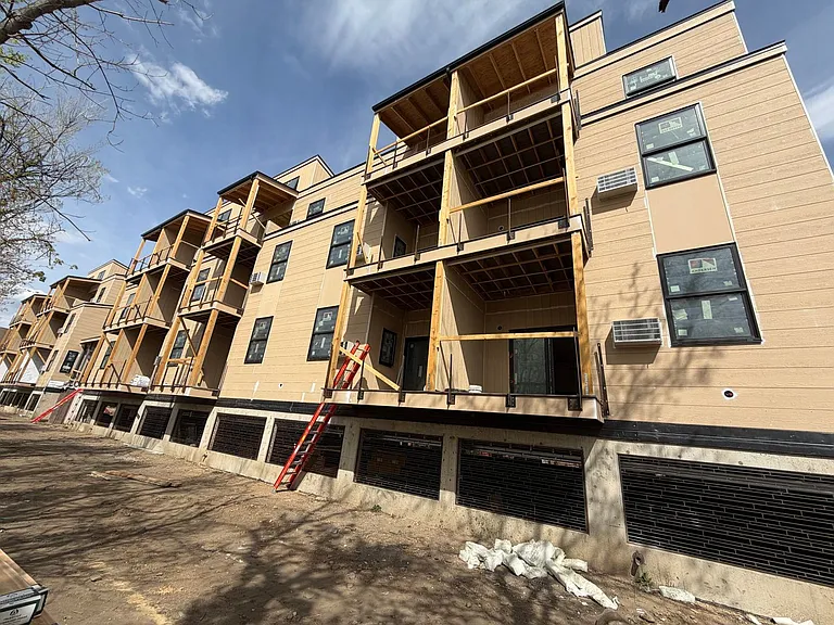 2301 Pearl St #48 — Photo 5