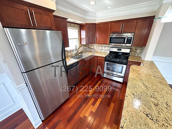 3rd image of 3950 Constance Rd Floor 2