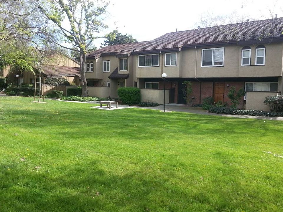 1st image of 2309 Meadowmont Dr