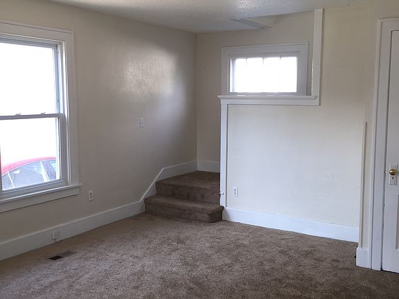 4th image of 115 Windsor Dr