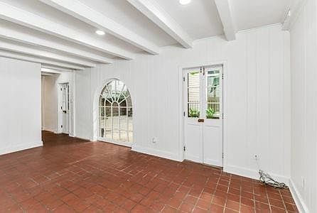 4th image of 1112 Bourbon St
