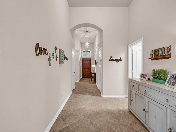 4th image of 207 Timber Grove Ct
