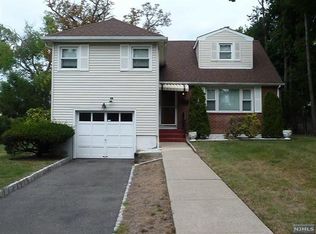 117 Marilyn Ct, Englewood, NJ 07631