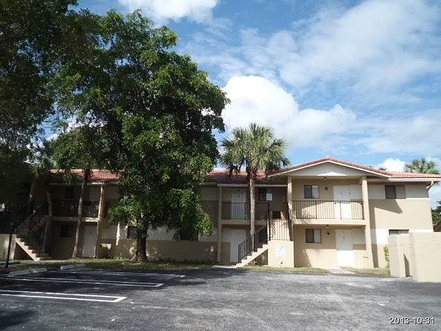 1st image of 11585 NW 41st St #201