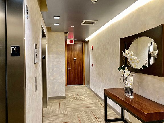 25 City Place