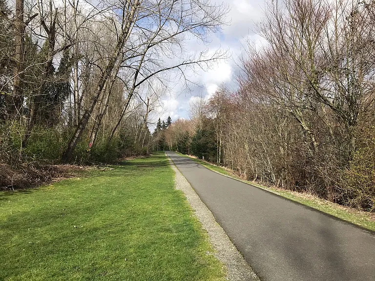 NE Leary Way — Photo 20