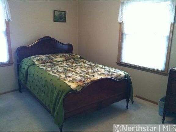 5th image of 1293 Oakdale Ave