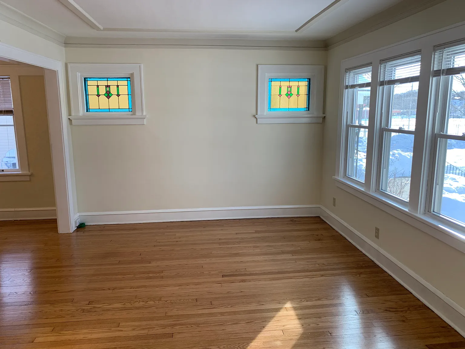 2 bed, 1000 sqft, $1,550 — Photo 3