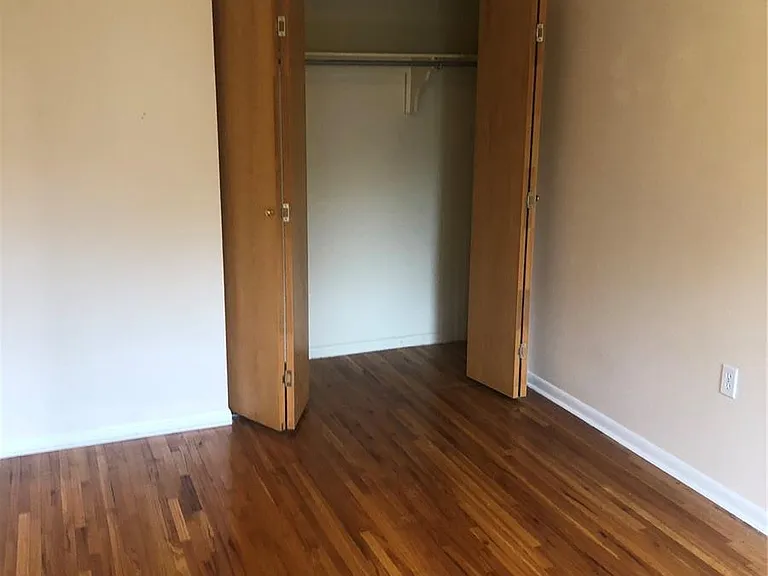 10989 Roseanna Dr — Photo 12