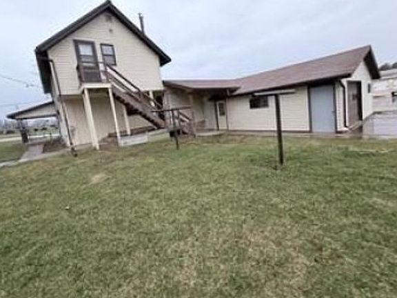 3rd image of 772 Main St