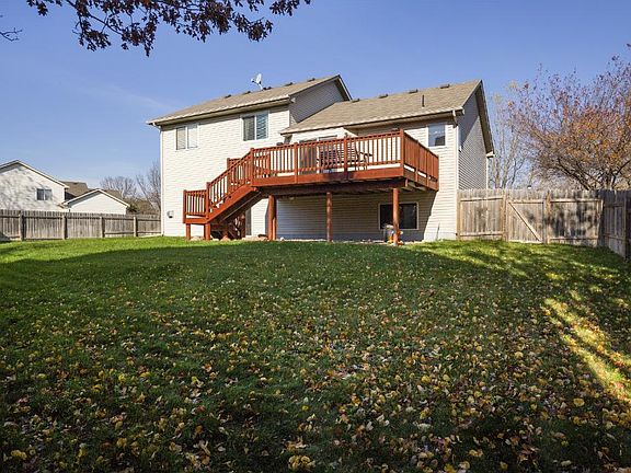 3rd image of 8747 Alamo Cir