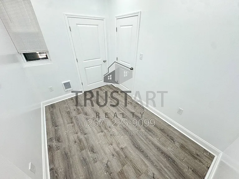 2507 N 19th St #1 — Photo 8