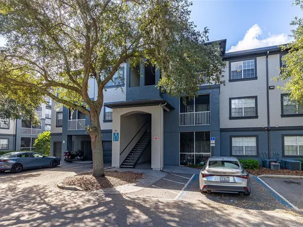 12904 Sanctuary Cove Dr Unit 301, Temple Terrace, FL 33637