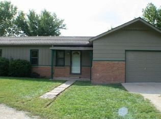 2331 N Lynnwood Dr, Andover, KS 67002