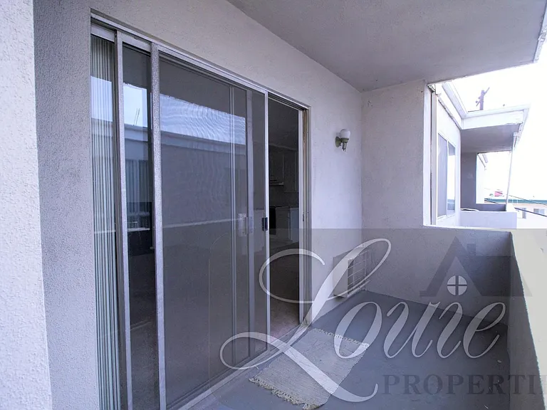 1681 Amberwood Dr #206 — Photo 14