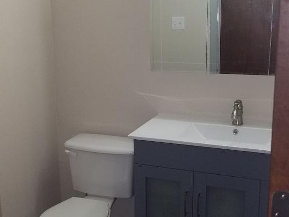 5th image of 3420 Race St