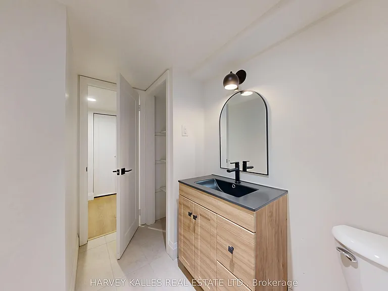 1216 Avenue Rd #3 — Photo 20