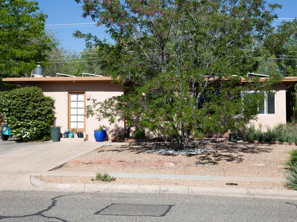 809 Rio Vista St, Santa Fe, NM 87501