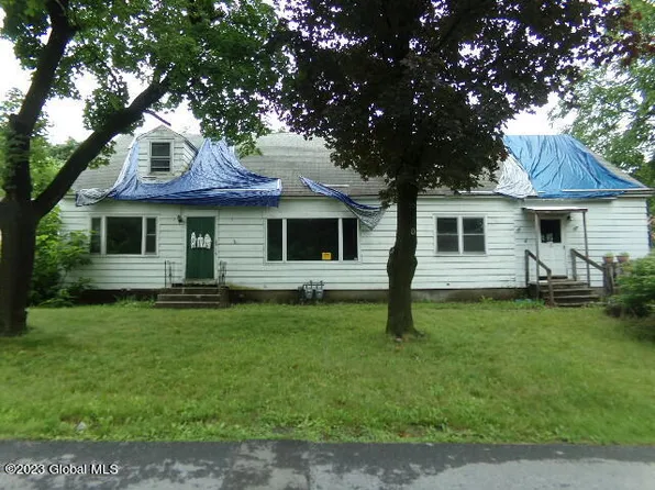 15 Conliss Avenue, Cohoes, NY 12047