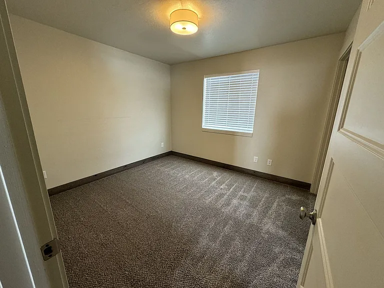 120 Jewel Basin Ct — Photo 14