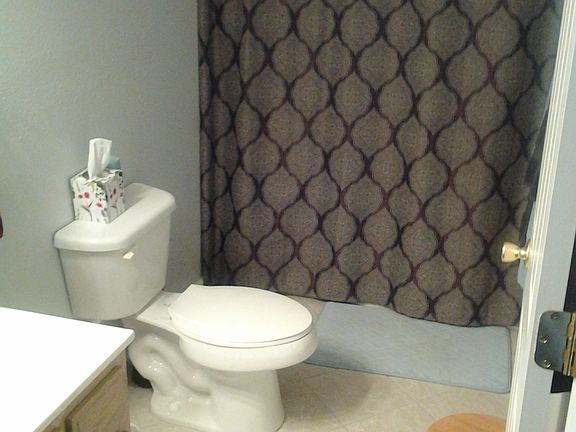 5th image of 138 Beachwood Dr