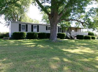 2867 Barton Rd, Saint Clair, MO 63077