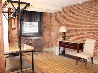 715 Washington Pl, Baltimore, MD 21201