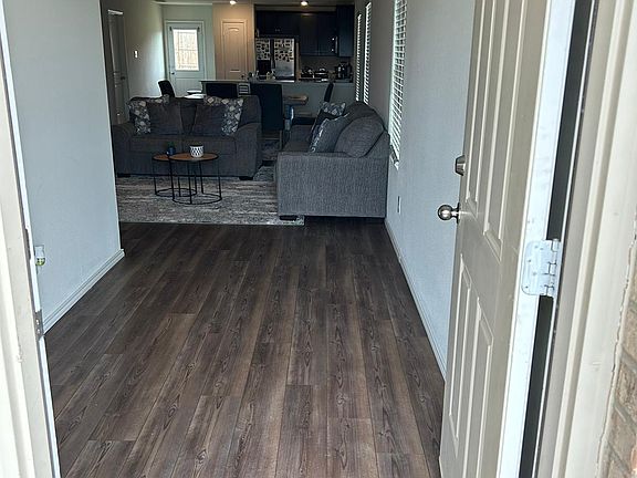 4th image of 2088 Puma St