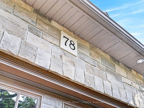 3rd image of 78 Ravina Cres
