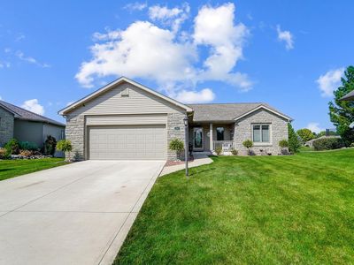 314 Laurelwood Ln, Kendallville, IN, 46755